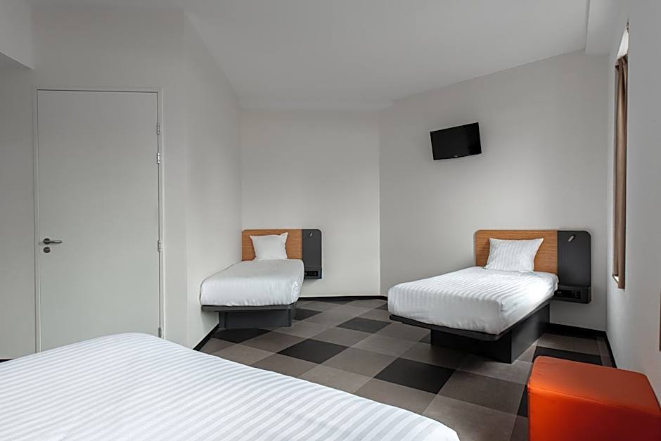 easyHotel Amsterdam Arena Boulevard