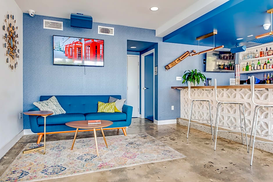 Downtowner Boutique Hotel
