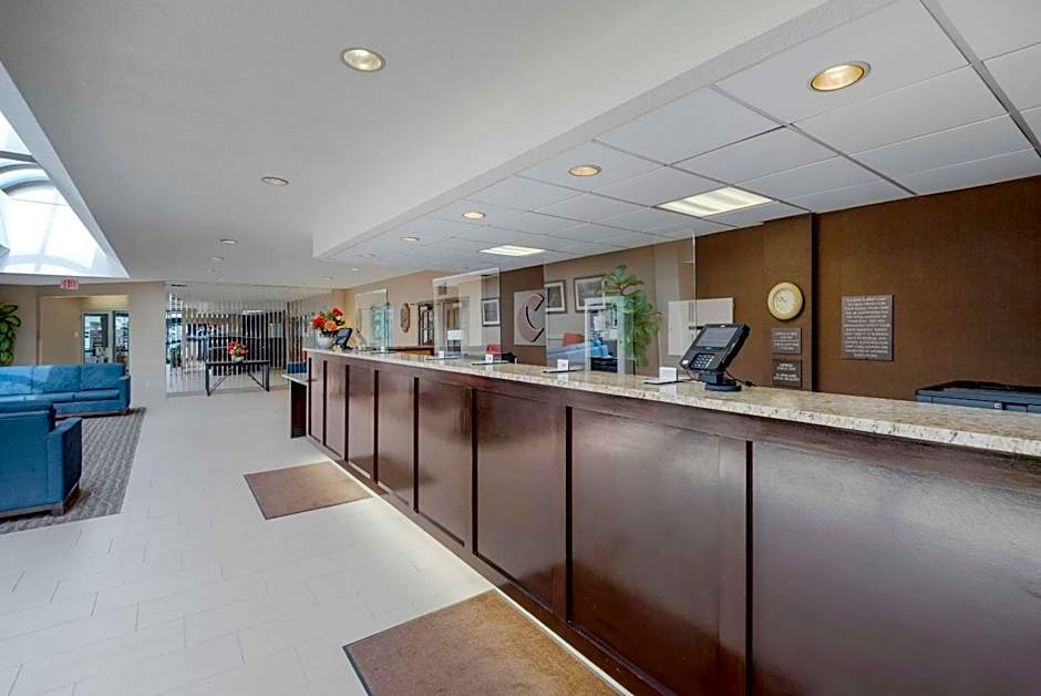 Comfort Inn The Pointe