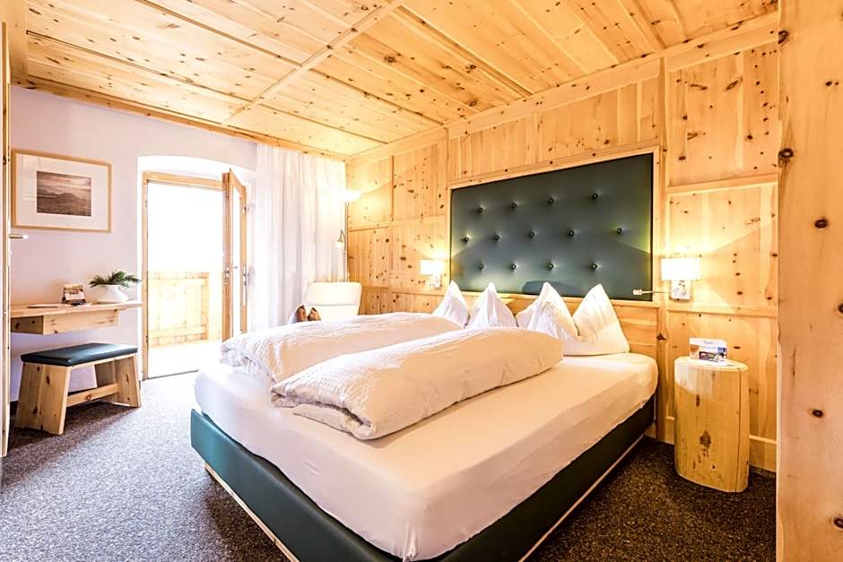 Berghotel Jochgrimm - Your Dolomites Home