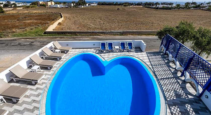 Honeymoon Beach Studios