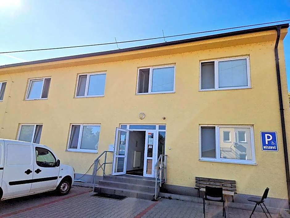 Ubytovňa Železničná