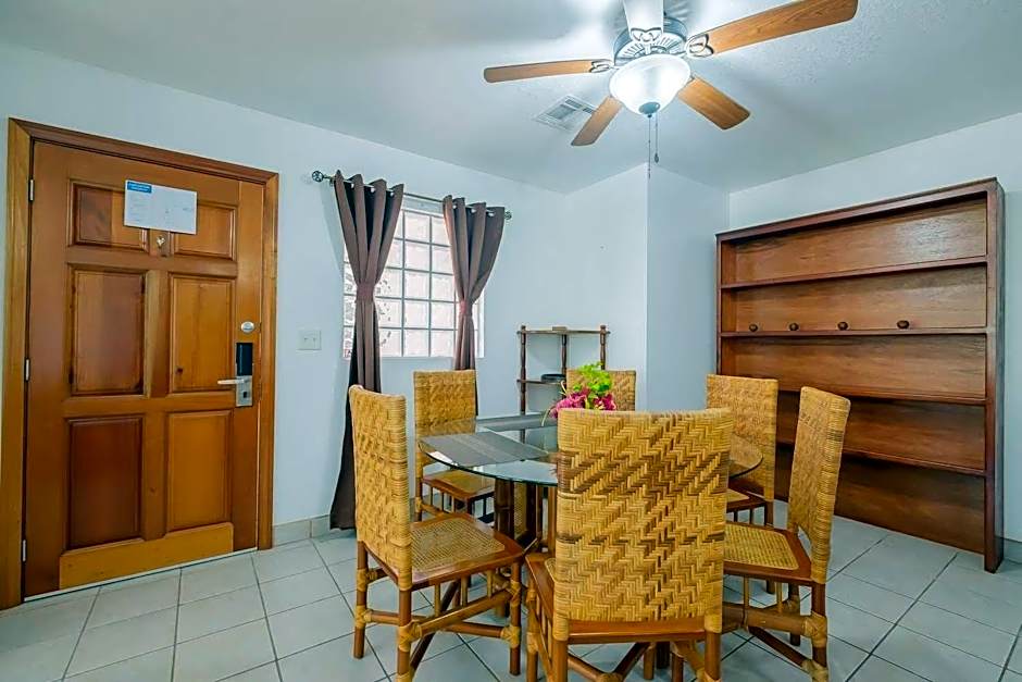 Best Western Grand Baymen Gardens