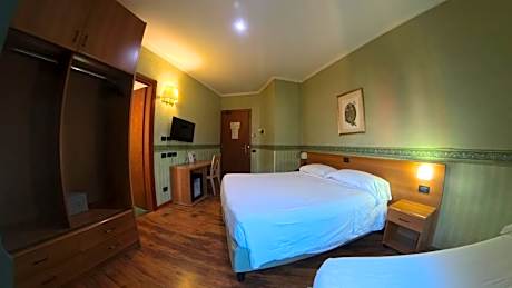 Economy Double Room