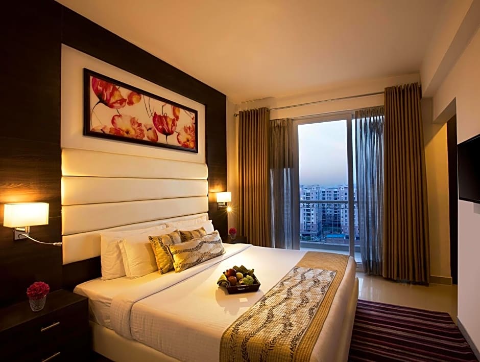 Golden Tulip Hotel Bhiwadi