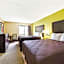 Days Inn & Suites by Wyndham DeSoto