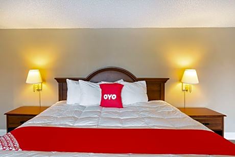 Premium King Bed Smoking