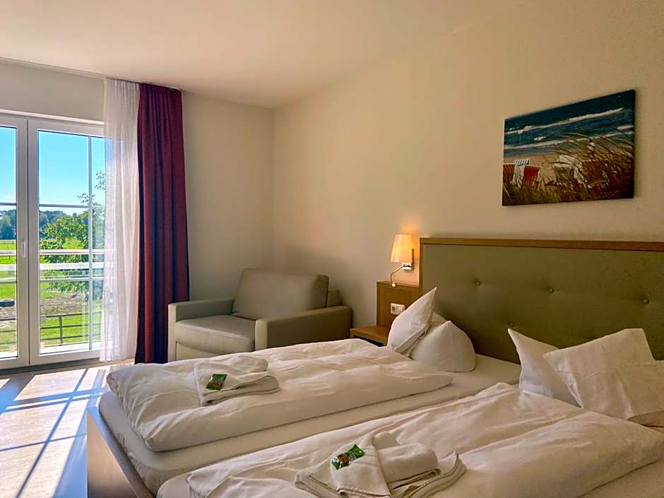 Friesenhof Hotel-Restaurant-Reitanlage