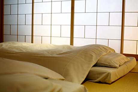 Quadruple Room with Private External Bathroom