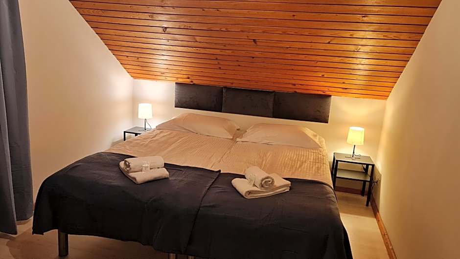 Photo 1 of 1 of Double Room with Shared Bathroom