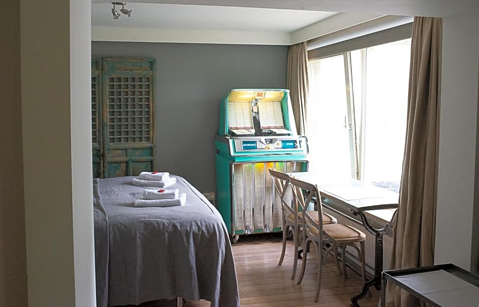 B&B Jonas Home – Venlo, MT
