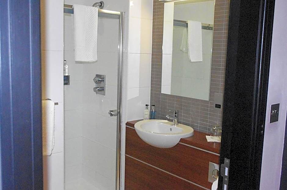 Fletcher's Restaurant Bar & Rooms