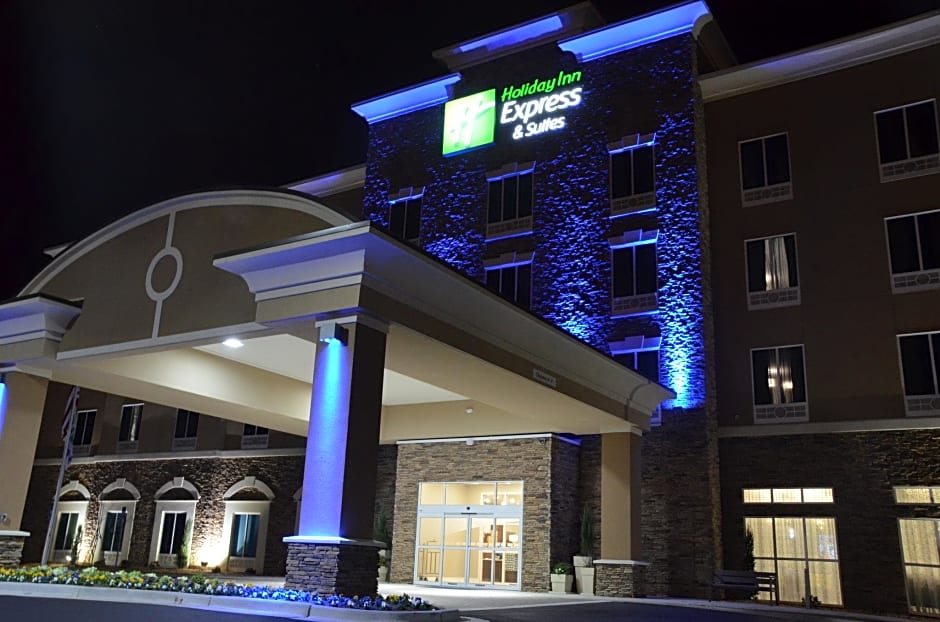 Holiday Inn Express & Suites Albany By IHG