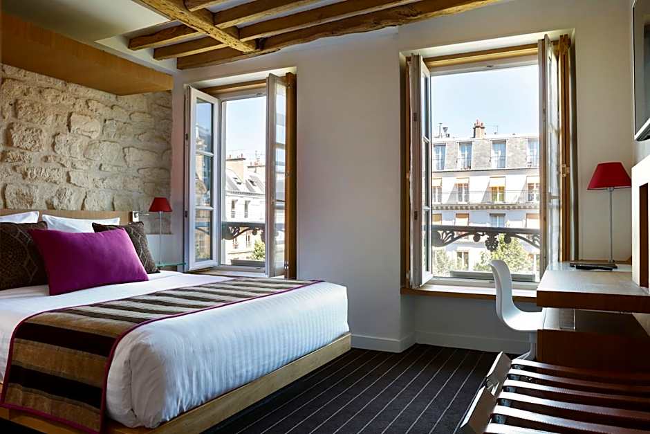 Photo 1 of 50 of Select Hotel