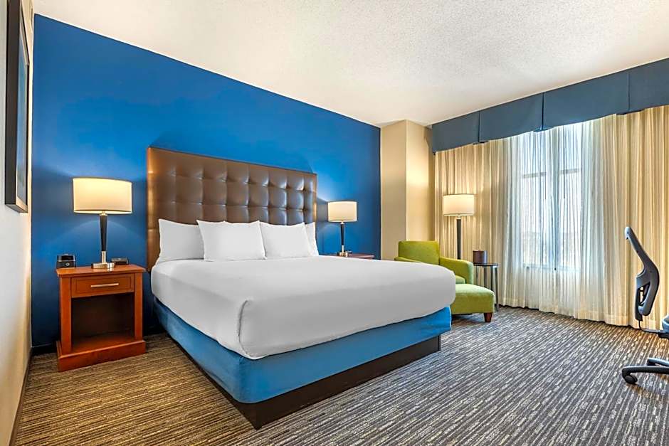 Drury Plaza Hotel Columbia East