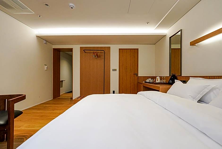 Hotel Ground27