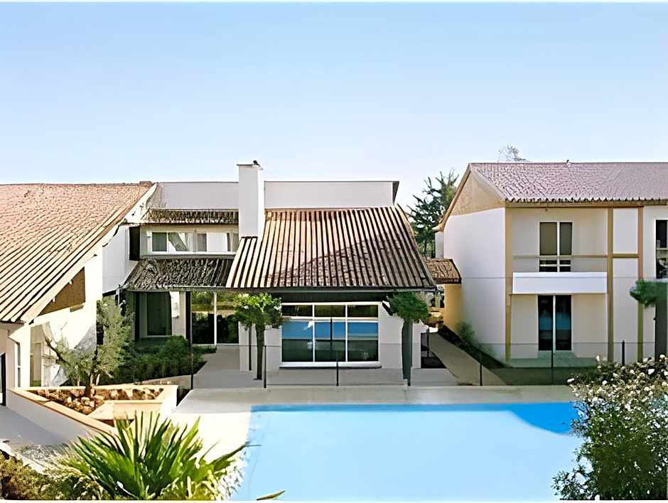 Hotel Les Amandiers