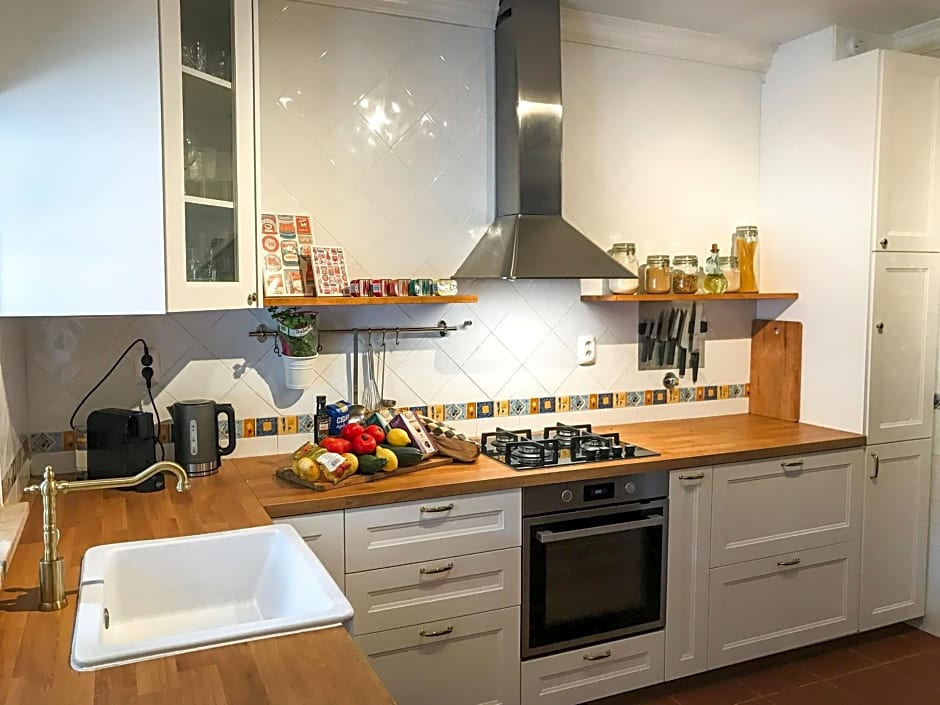 The Far End Surf House - Surf & Yoga Holidays