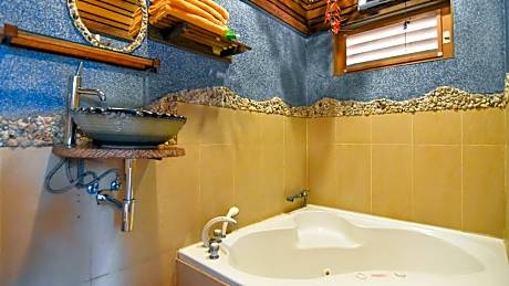 Comfort Quadruple Room