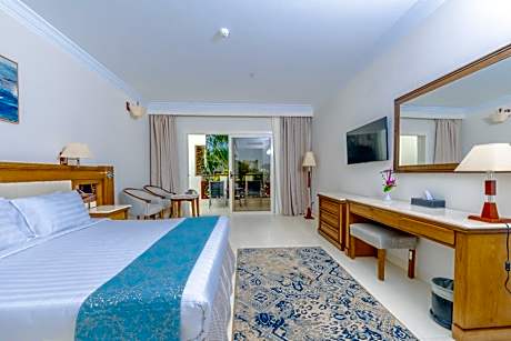 Superior Room Triple Garden View