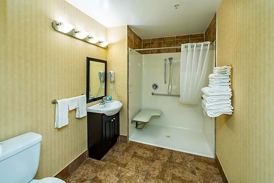 Comfort Inn & Suites