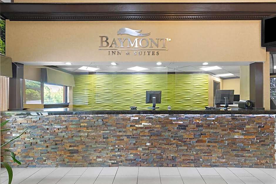 Baymont by Wyndham Knoxville I-75