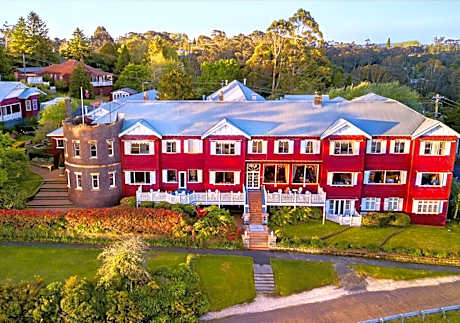 Mountain Heritage Hotel