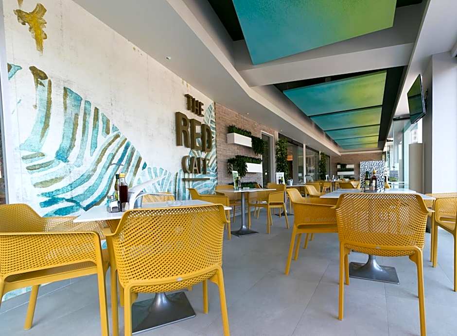 The Red Hotel - Adults Only