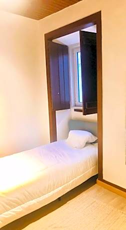 Private Room 202 in Guest House da Fonte