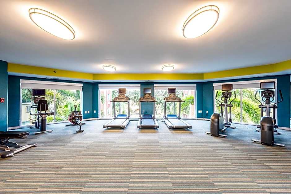 Holiday Inn Express Hotel & Suites Bradenton West By IHG