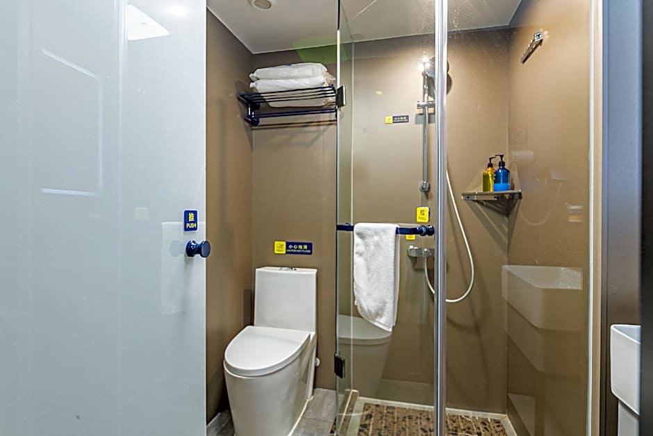 7 Days Inn Xi'an Zhonglou 4th Gulou Hospital Dachaishi