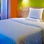 7 Days Inn Luoyang Wangcheng Park Metro Station