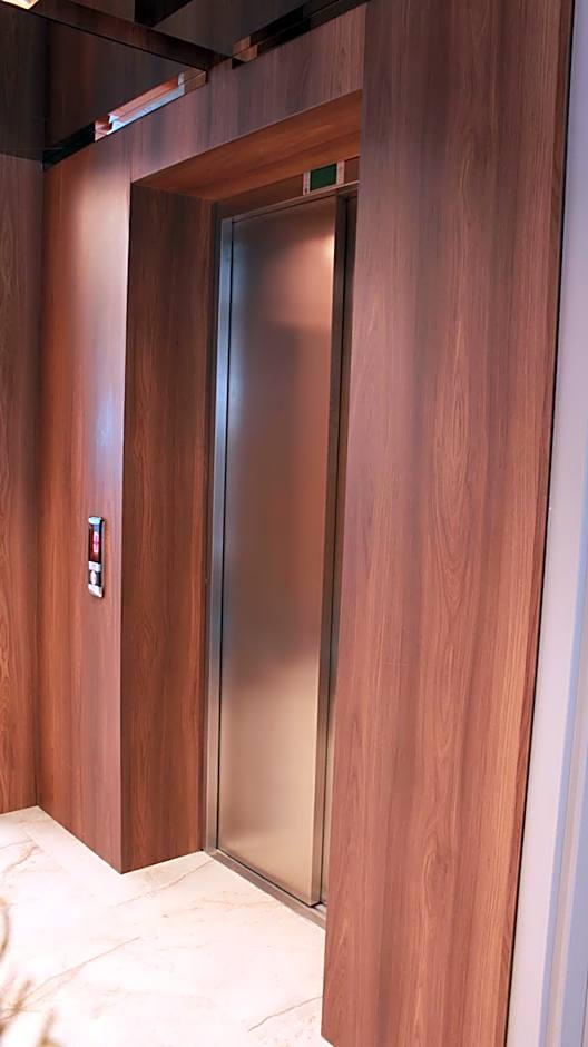 ROİ HOTEL İZMiR