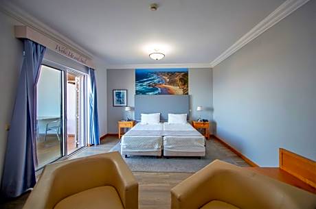 Double or Twin Room with Side Sea View