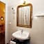 Amica Roma Guest House