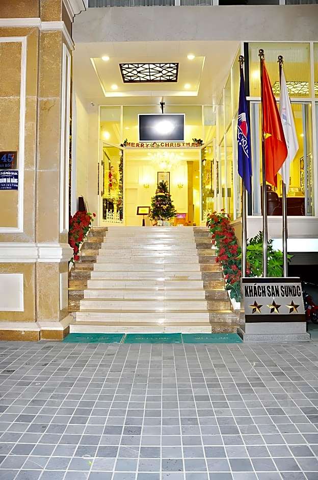 Chill Place Hotel