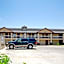 OYO Hotel McAllen Airport South - 1 mi from McAllen Medical Center