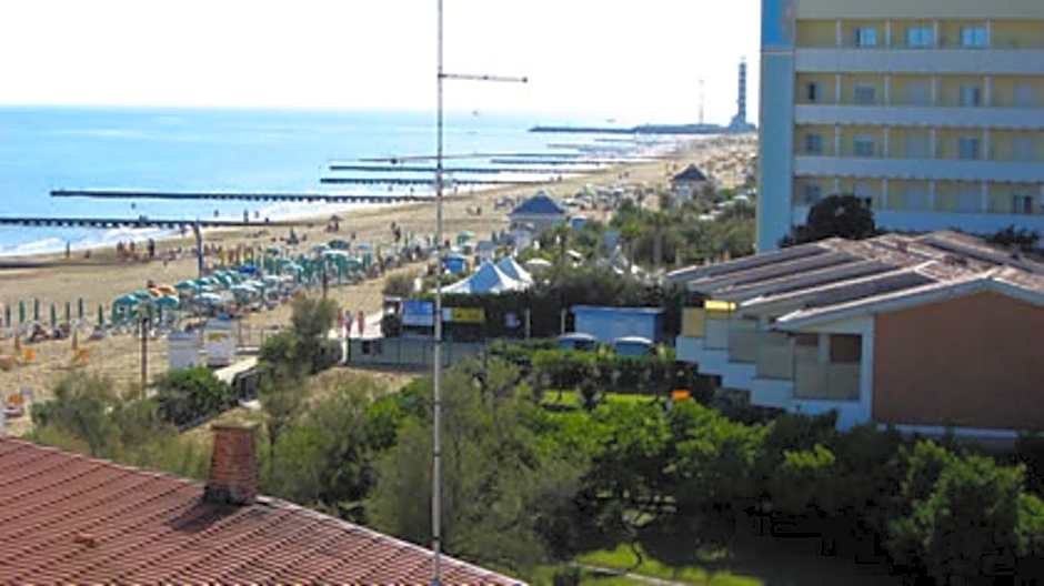 Hotel Condor