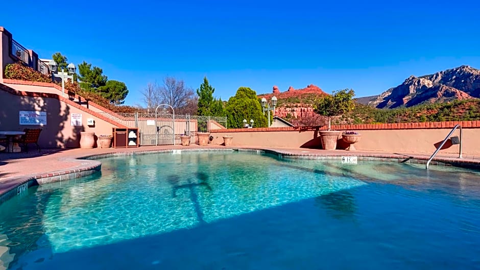 Best Western Plus Arroyo Roble Hotel & Creekside Villas