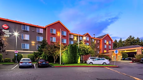 Best Western PLUS Vancouver Mall Drive