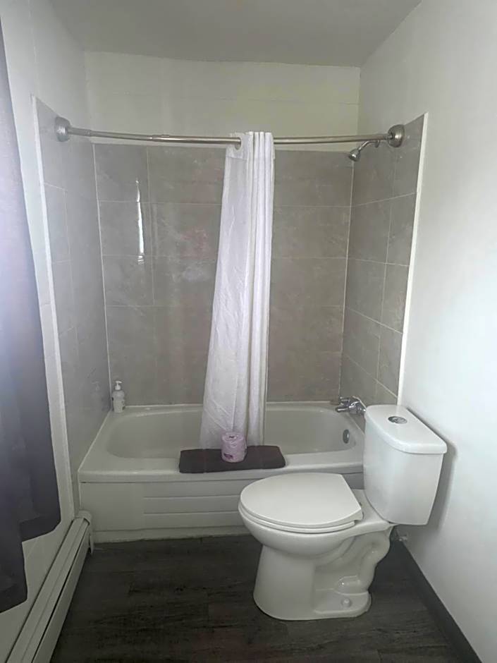 Howard Johnson by Wyndham Grande Prairie