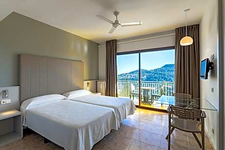 Can Fisa Hotel & Apartments