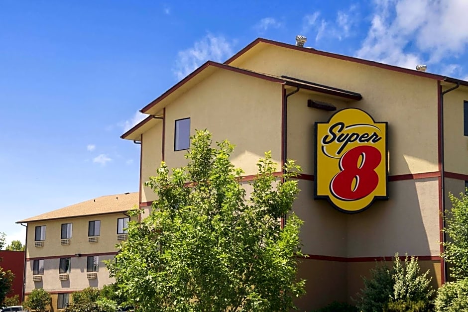 Super 8 by Wyndham Kennewick