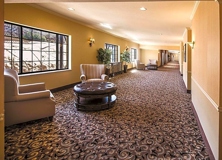 La Quinta Inn & Suites by Wyndham Marble Falls