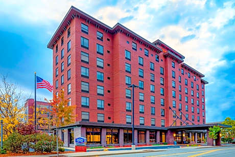 Hampton Inn By Hilton And Suites Pittsburgh-Downtown