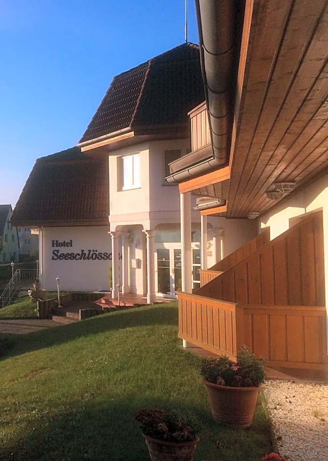 Hotel garni SEESCHLÖSSCHEN