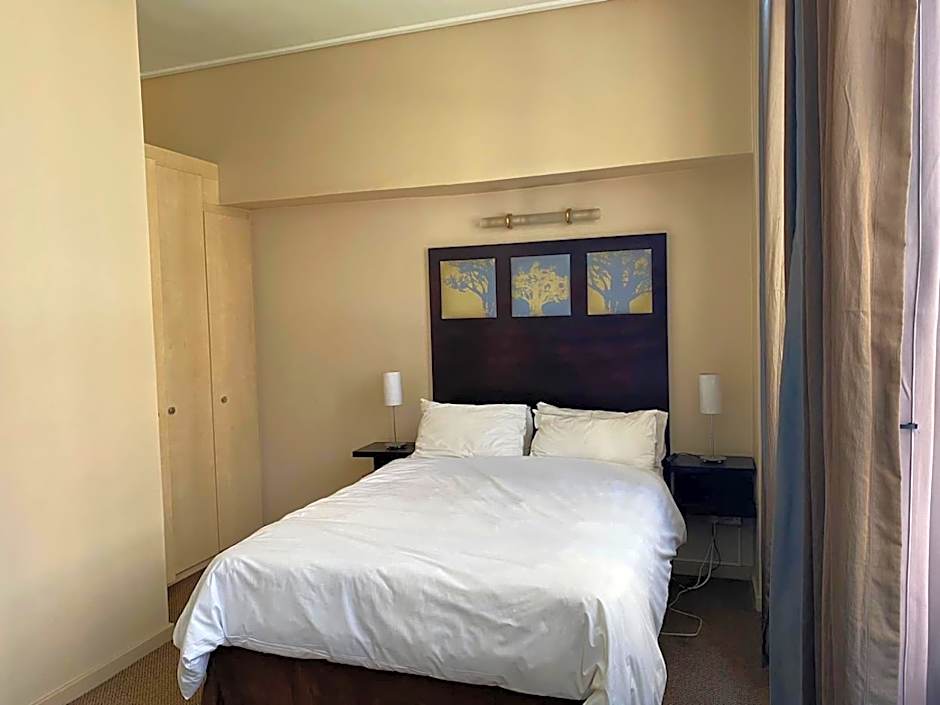 Mapungubwe Hotel Apartments Marshalltown