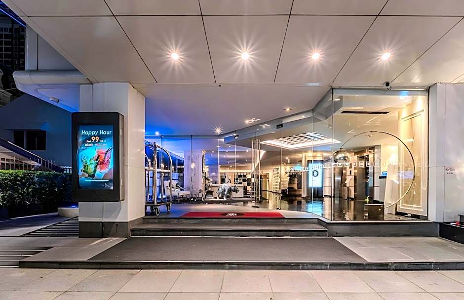 Night Hotel Bangkok - Sukhumvit 15 