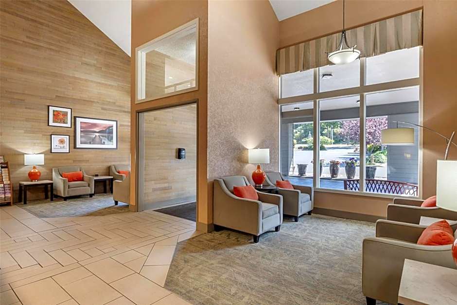 Best Western Plus Harbor Plaza And Conference Center