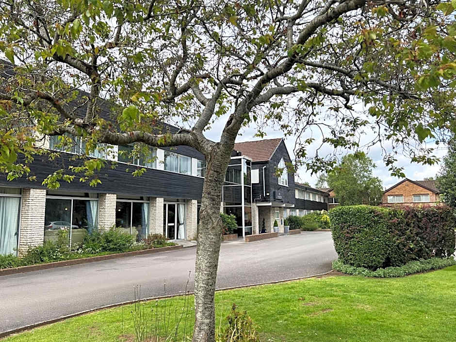 Tiverton Hotel Lounge & Venue